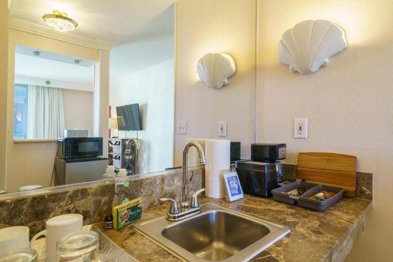 Studio Unit At The Royal Garden, In Waikiki ワイキキ・ロイヤルガーデン Гонолулу Экстерьер фото